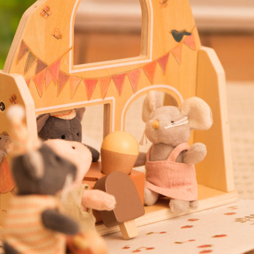 Agathe Miniature