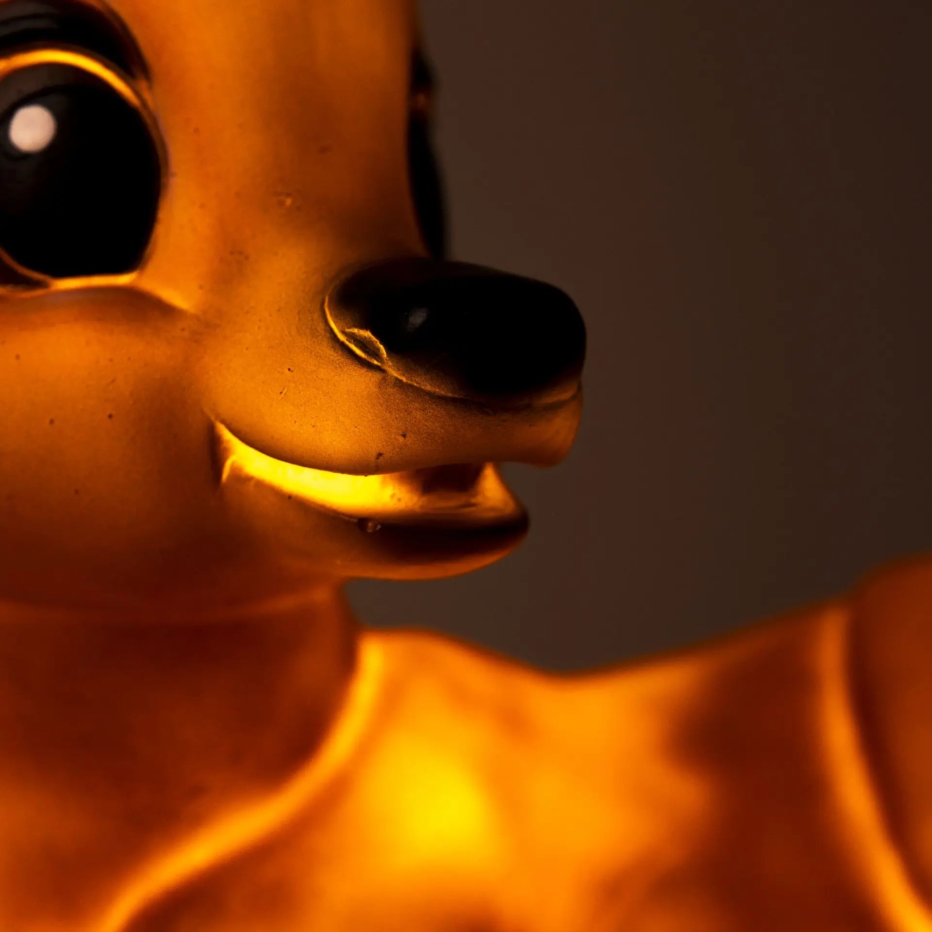 Fawn Lamp