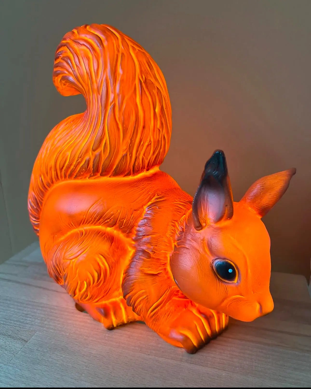 Squirrel Lamp