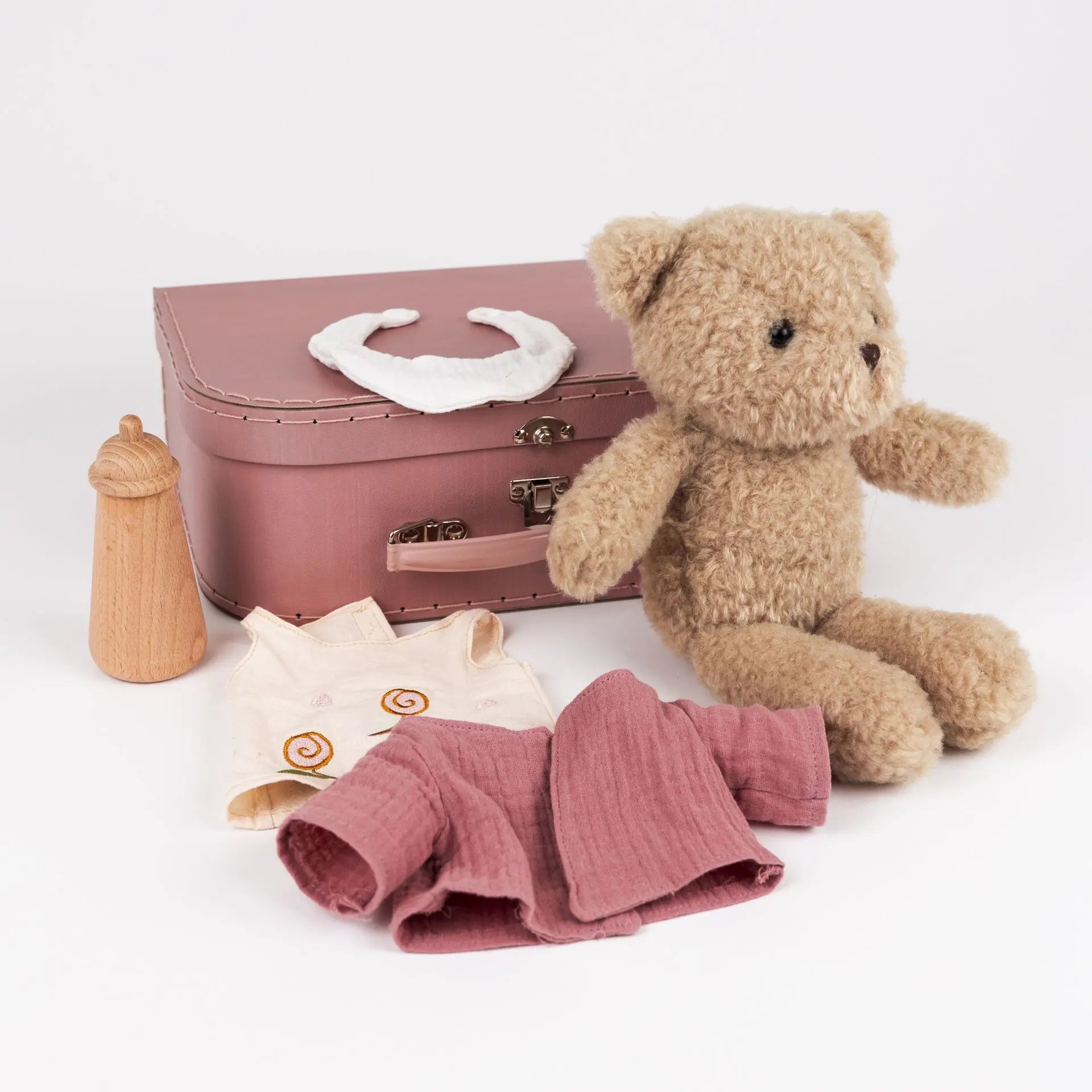 Morrissette Bear Clothesline